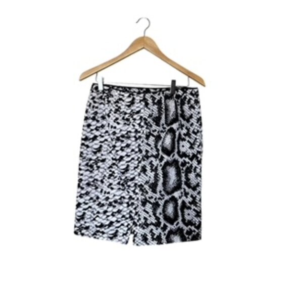 White House Black Market Skirt - Picture 1 of 4